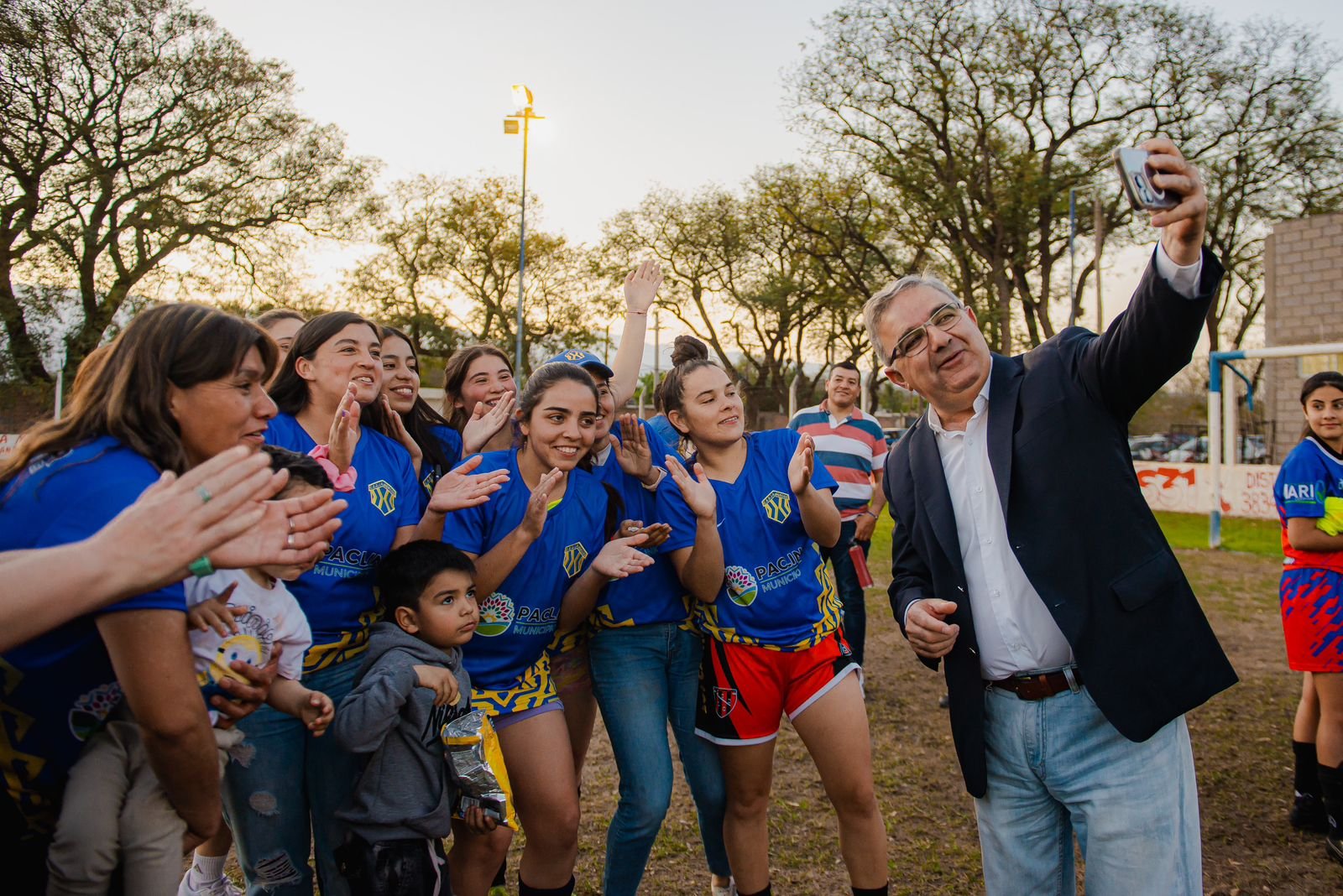 El fútbol femenino chacarero inauguró sus propias oficinas