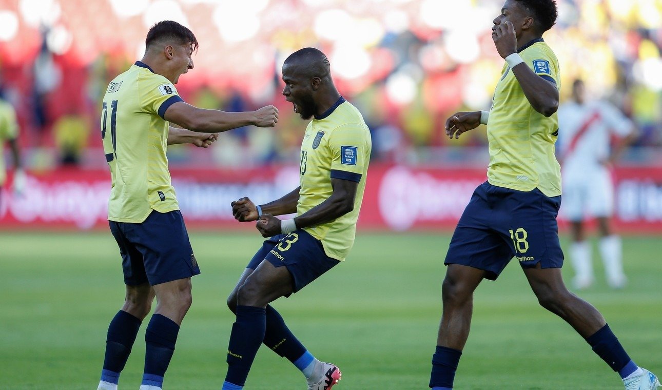 Con gol de Enner Valencia, arrancó el Ecuador de Beccacece: 1-0 a Perú