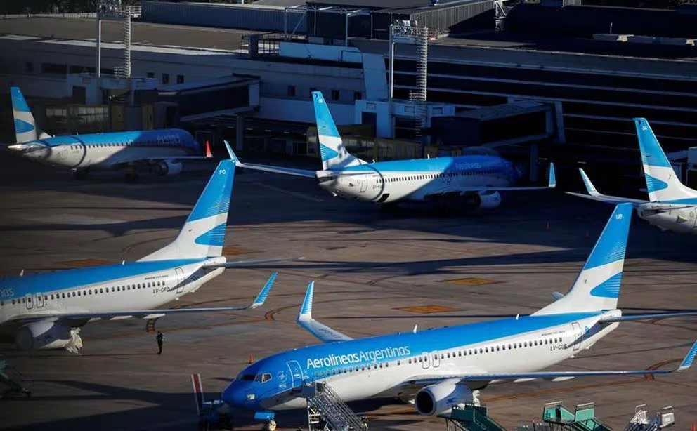 Piquete de Aerolíneas Argentinas: hay 319 vuelos cancelados y más de 37 mil pasajeros afectados