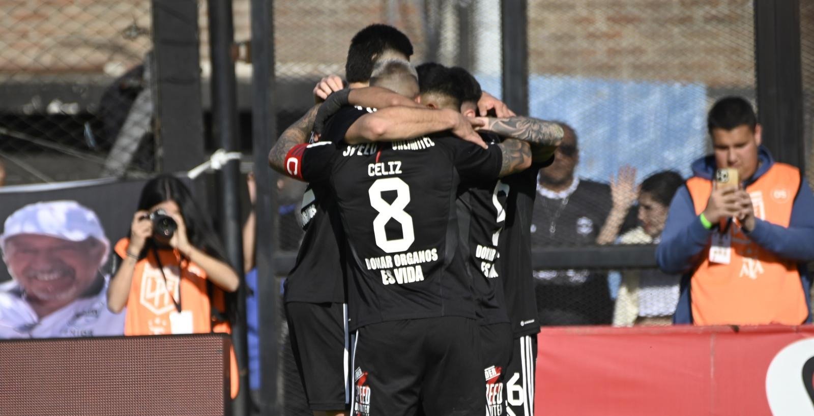 Riestra, imbatible de local y Huracán con su segunda derrota consecutiva