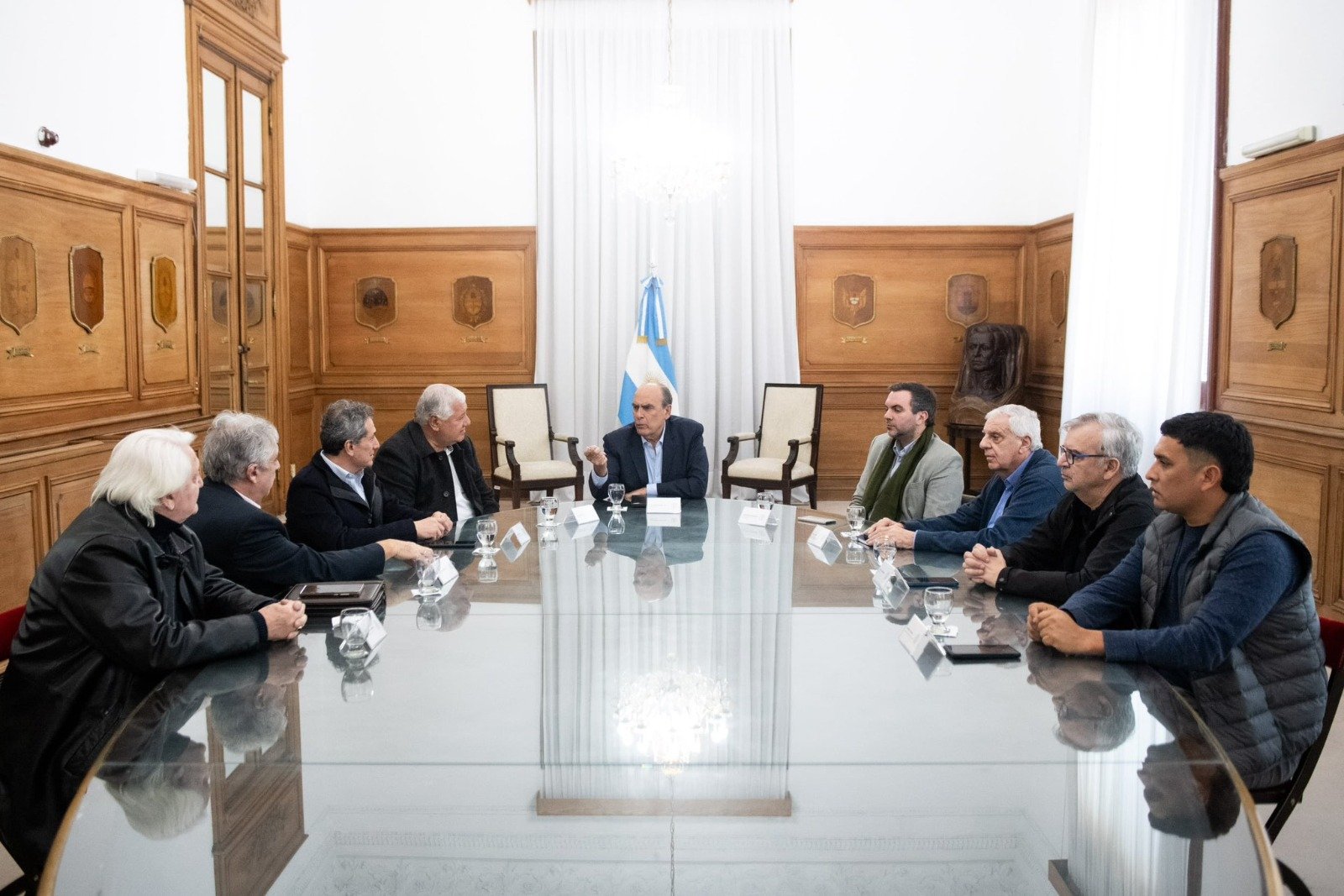 En un guiño a la CGT, el Gobierno frenó el proyecto que limitaba las reelecciones gremiales