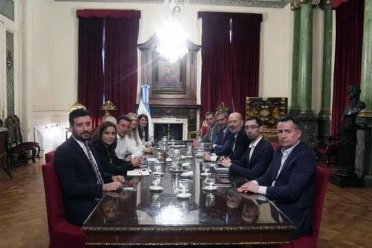 Acuerdo en Diputados para dictaminar el lunes el proyecto de Boleta Única y sesionar el martes junto a Ficha Limpia