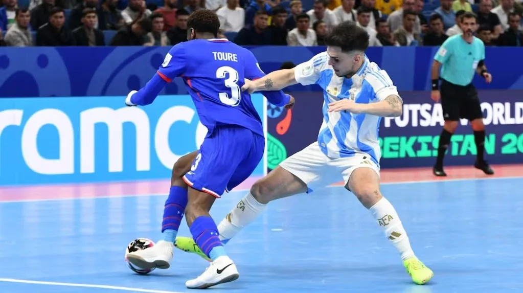 Argentina derrotó 3-2 a Francia y jugará la final del Mundial de futsal contra Brasil