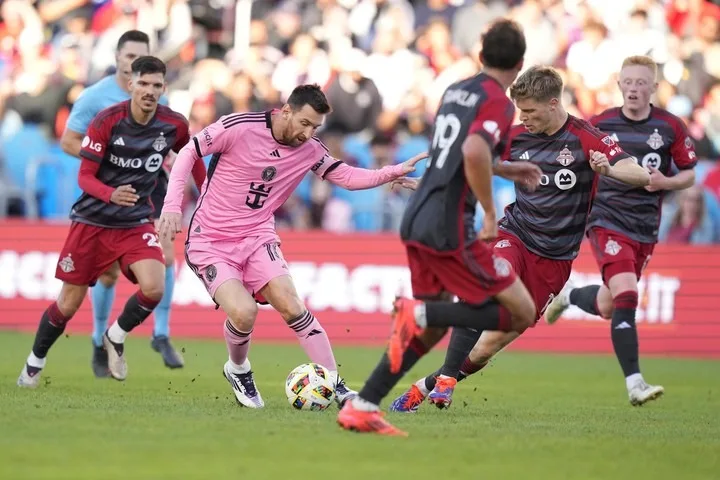 Con el ingreso de Messi, Inter Miami venció 1-0 a Toronto y sueña con superar un histórico récord de la MLS