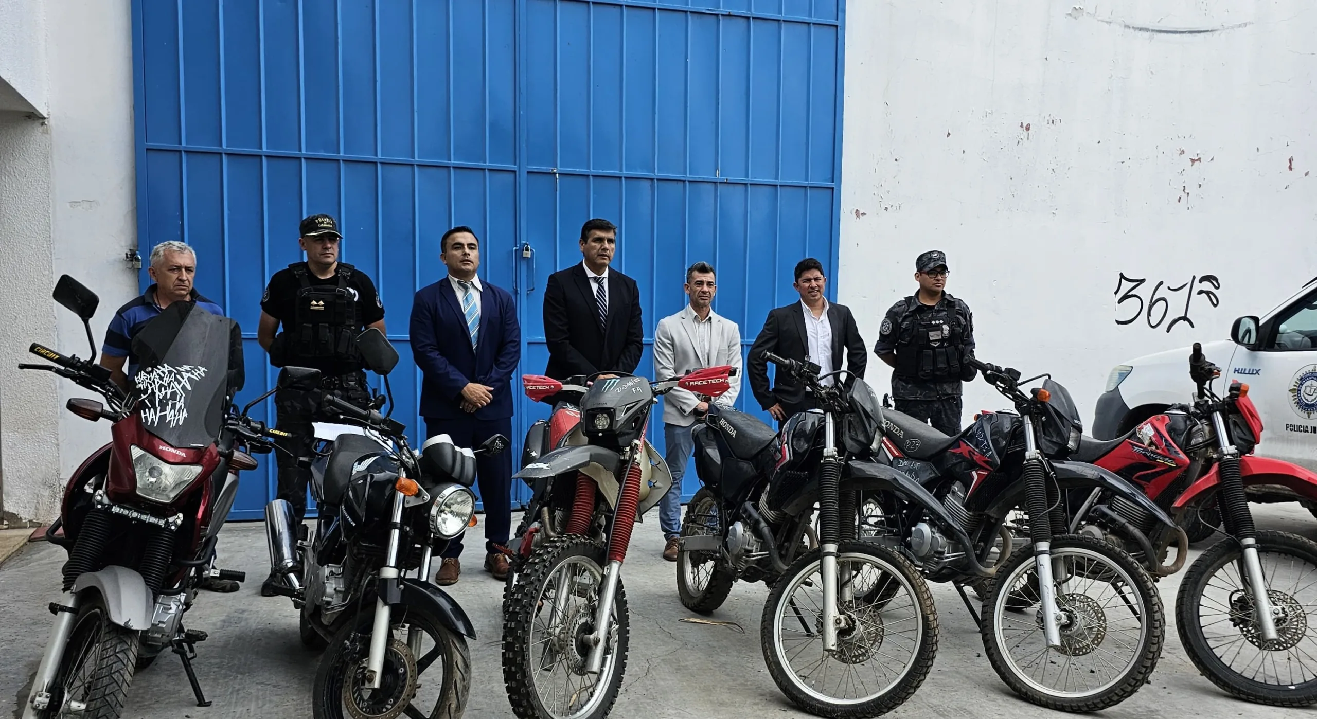 La Corte de Justicia entregó motocicletas al Ministerio de Seguridad