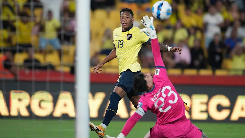 Ecuador goleó 4-0 a Bolivia por la 11ª fecha de las Eliminatorias Sudamericanas