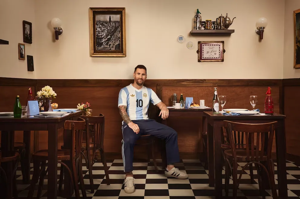 El video del plantel de la Selección para presentar la camiseta retro que utilizará ante Perú