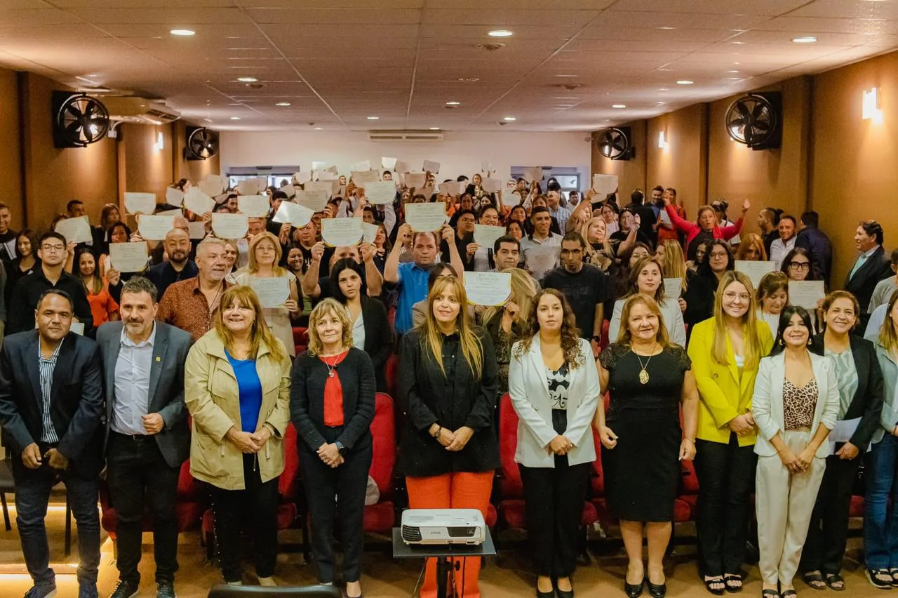 Catamarca: Diputados certificó la formación de sus trabajadores