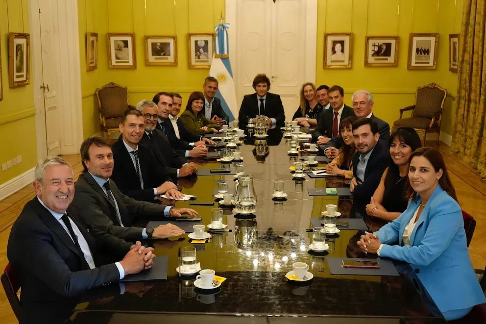 Javier Milei recibió al bloque de diputados de la UCR en la Casa Rosada