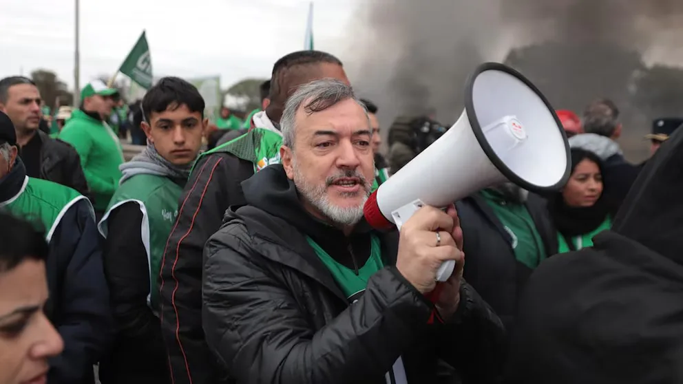 Amenaza de un sindicalista: “El 2025 tiene que ser el año en el que le robemos la motosierra y les cortemos la cabeza a ellos”