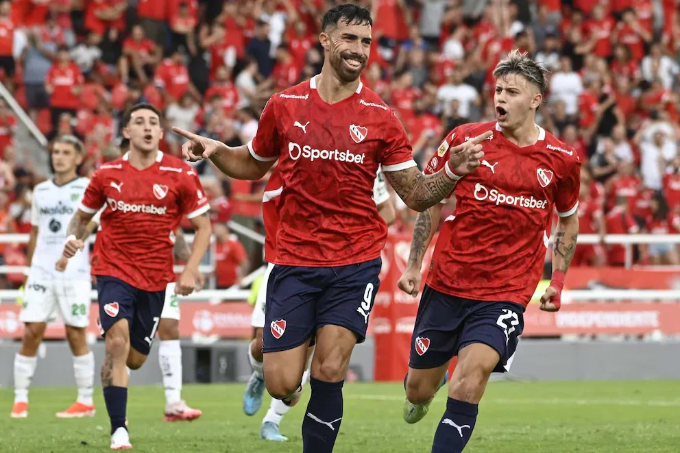 Independiente venció a Sarmiento en su estreno en el Torneo Apertura