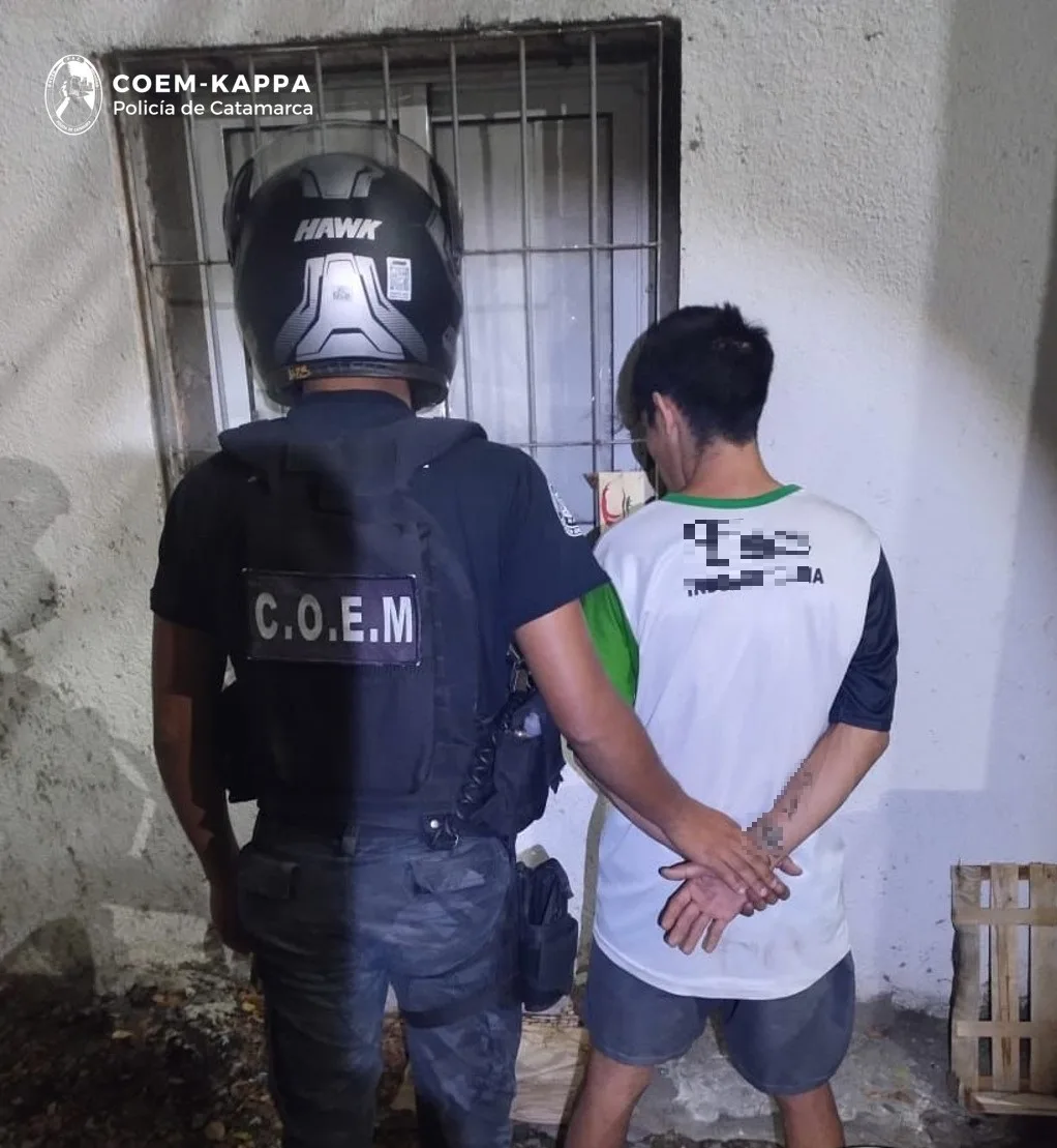 Policías detuvieron a un joven arrebatador catamarqueño