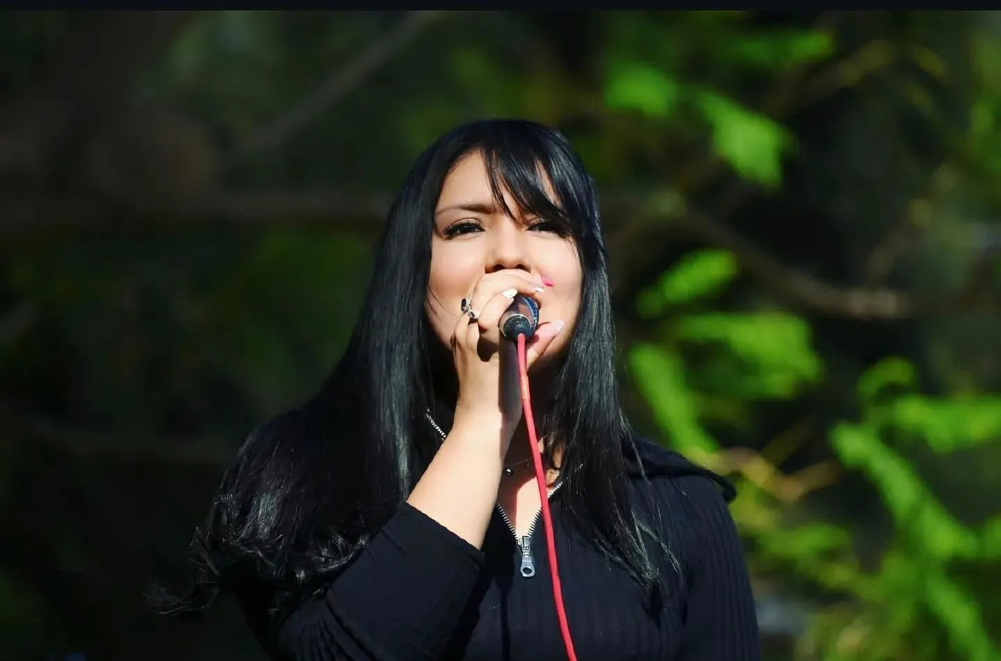 Eugenia Díaz brillará como telonera de Euge Quevedo en El Rodeo