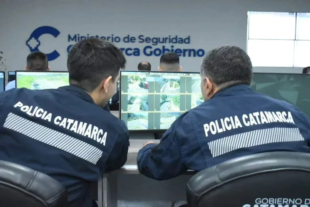 Policía catamarqueño detenido, sospechado de sabotear al SAE-911