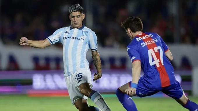 Tigre derrotó a Racing por 1 a 0 y se acercó a la punta