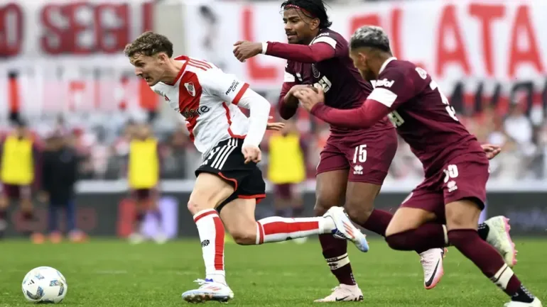 River recibe a Lanús este domingo para prenderse entre los líderes