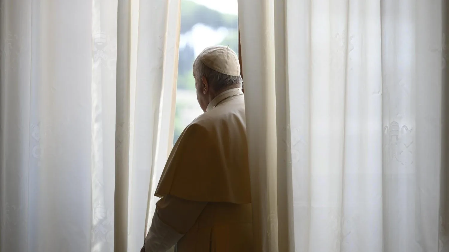 Francisco ya encadena varias noches de tranquilidad y reposo en el hospital