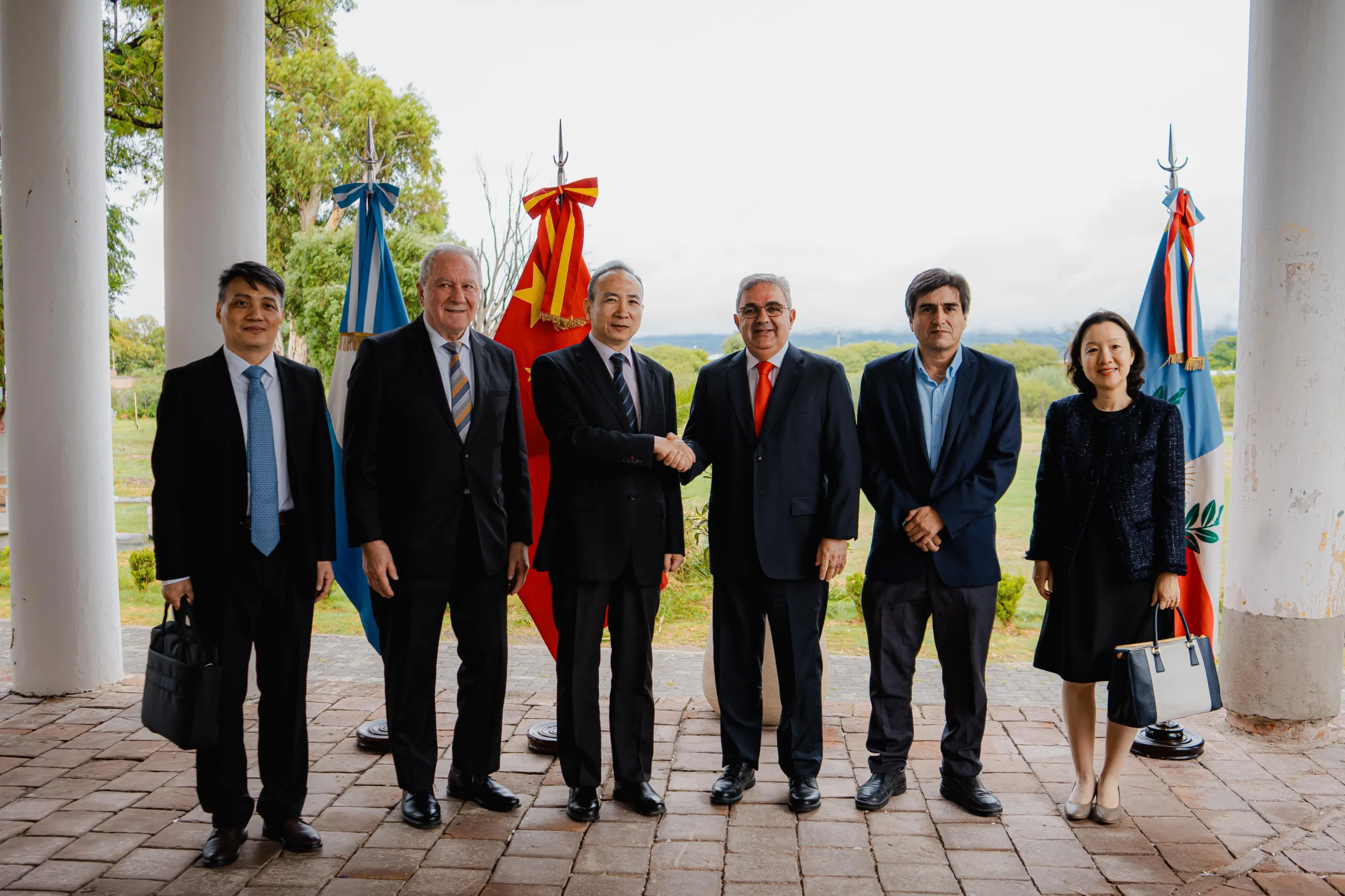 Raúl Jalil recibió este martes al Embajador de la República Popular China