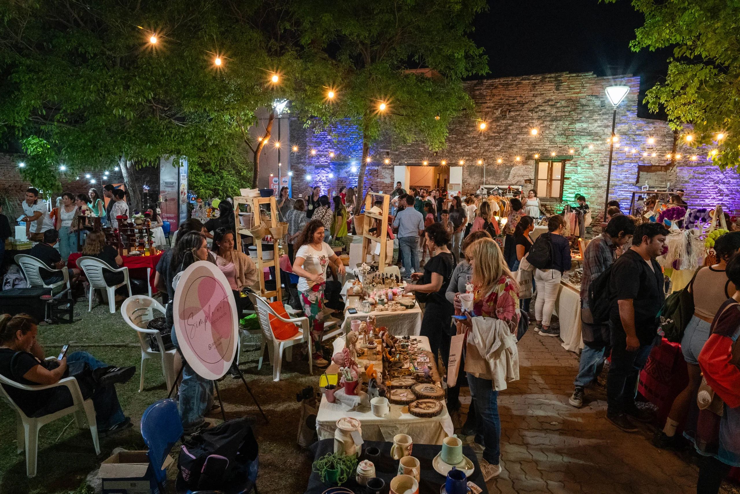 Catamarca: reprograman la feria de artesanías y diseño Tienda C