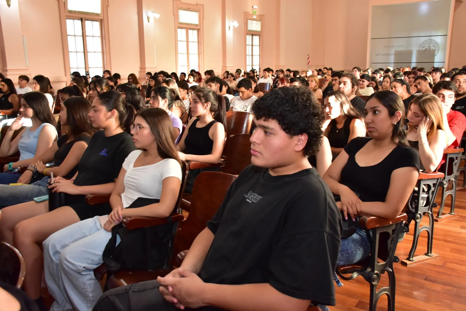 La Universidad de Catamarca dio la bienvenida a ingresantes de la Facultad de Ciencias Económicas