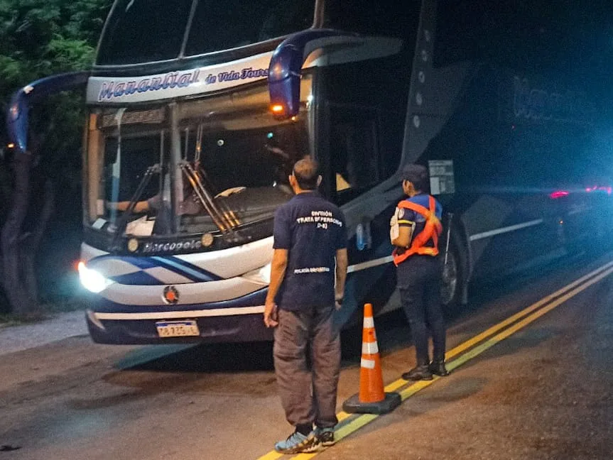 Controles en rutas: más de 790 pasajeros y 17 colectivos fueron inspeccionados en El Portezuelo