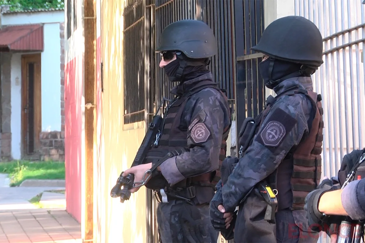 Secuestraron más de U$D 35.000, $8 millones y 600 plantas de marihuana en Paraná y Oro Verde