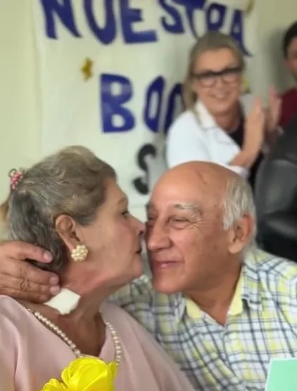 Video: una pareja contrajo matrimonio en el Sanatorio Pasteur