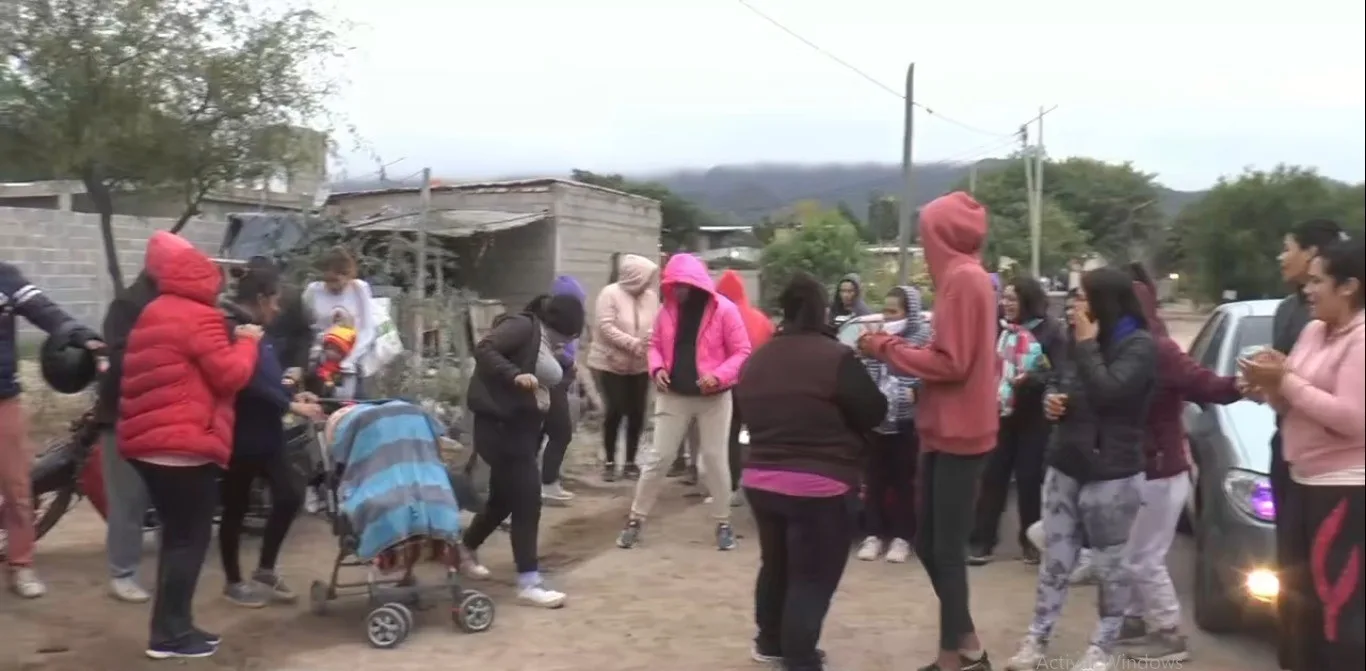Usurpación en Valle Viejo: la Policía aguarda la presencia de alguna autoridad de la Municipalidad