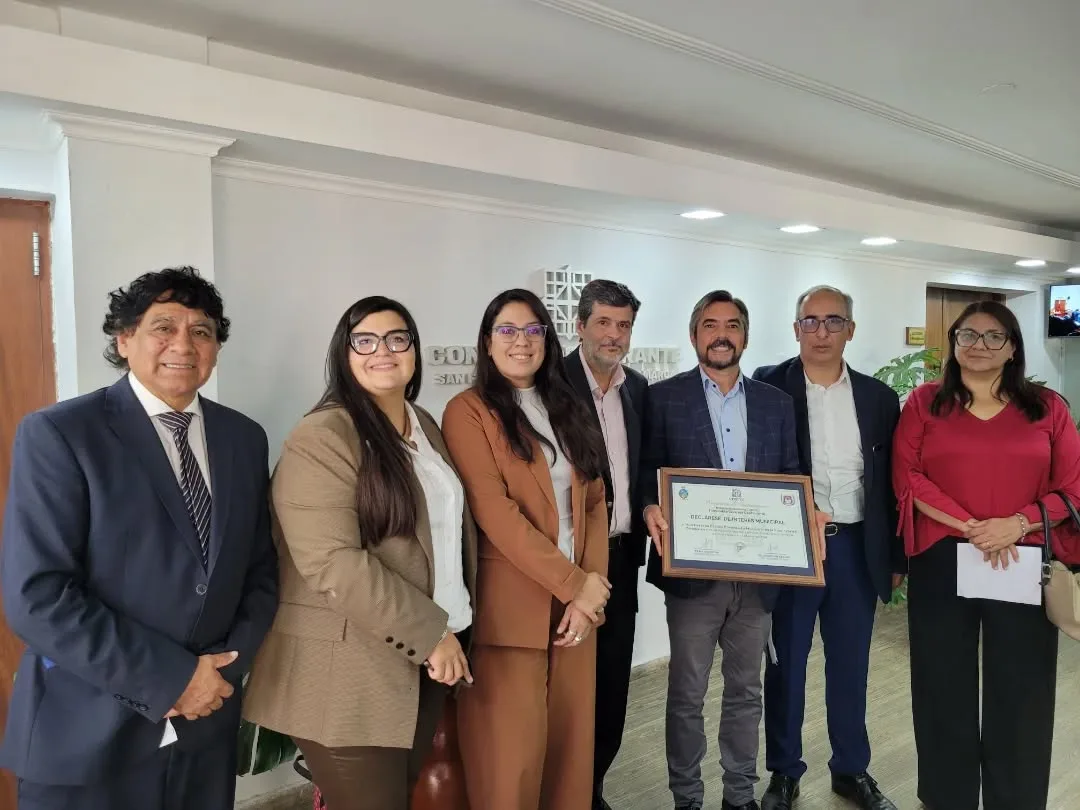 Hoy viernes se realiza la presentación del libro pionero sobre Derecho Público Provincial y Municipal en Catamarca