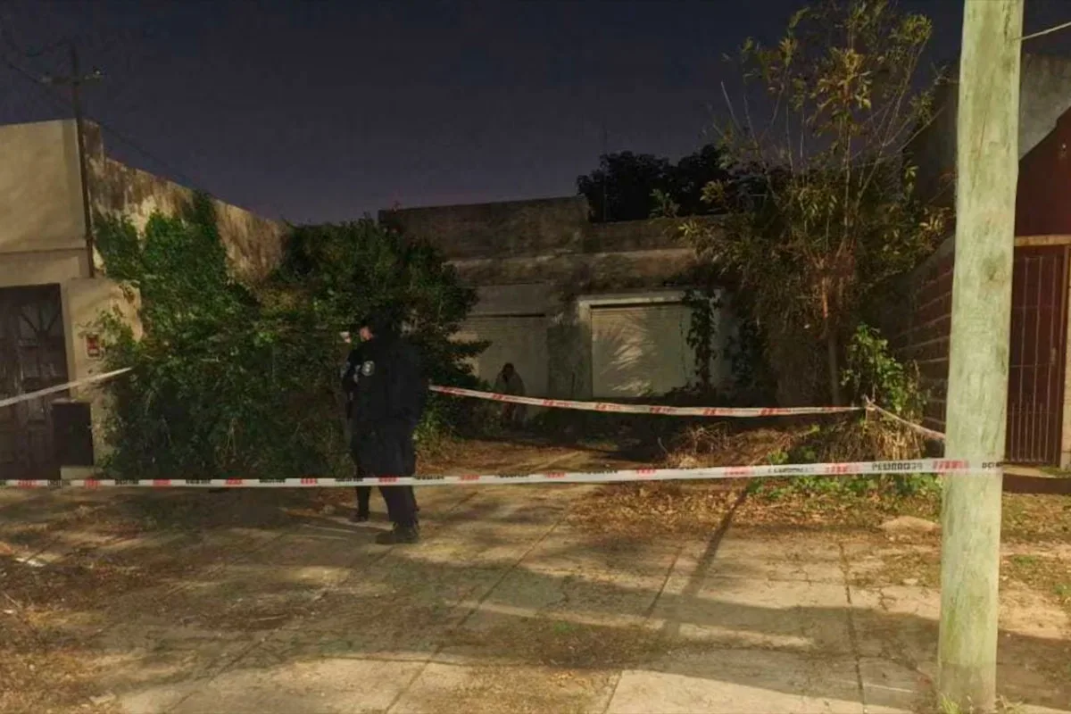 Un hombre convivió tres años con el cuerpo de su madre en la casa