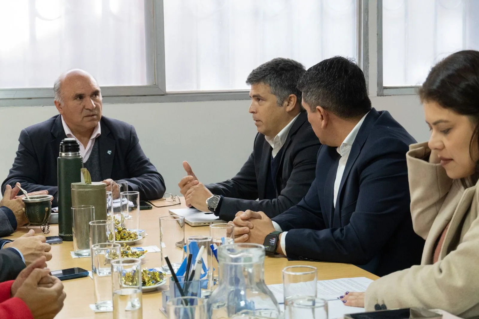 Catamarca: el ministro Rosales Matienzo visitó el Senado por el decreto de Educación Financiera y Economía Digital