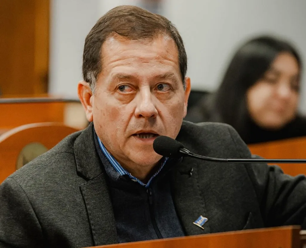 ¿Una Corte de Justicia peronista?: el diputado Ávila cuestionó el fallo en favor del Decreto de Raúl Jalil sobre la OSEP