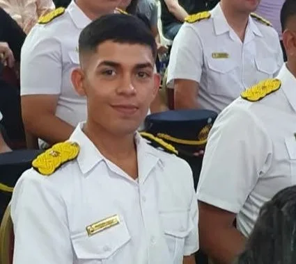 Piden justicia por un cadete de Policía que lucha por su vida luego de un confuso episodio