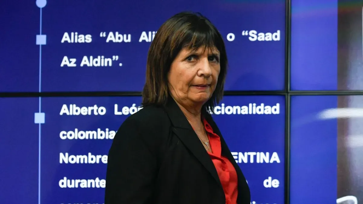 Patricia Bullrich cuestionó la sanción de Newell’s: “¿Se actuó por decisión propia o apretó la barra?”