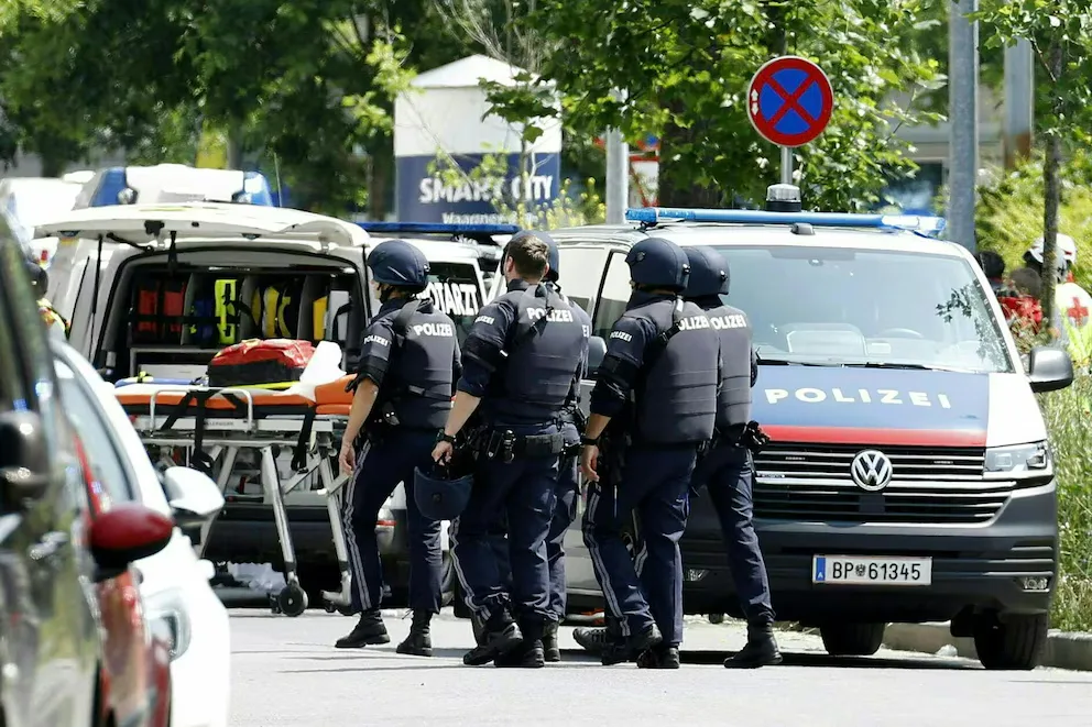Diez muertos en una masacre en una escuela de Austria: la Policía identificó al asesino como un ex estudiante del establecimiento