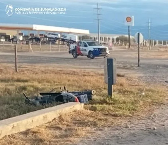 Catamarca: adolescente en moto resultó herido al chocar contra una camioneta