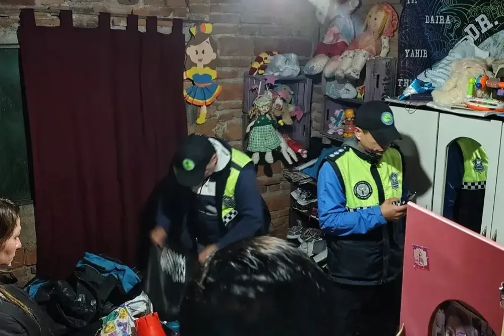 Allanaron la vivienda y detuvieron a “Pampita”, la mujer acusada de robar el celular de Osvaldo Jaldo