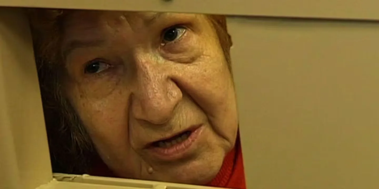 La historia de la abuela caníbal:  alquilaba, descuartizaba a los inquilinos y se los comía