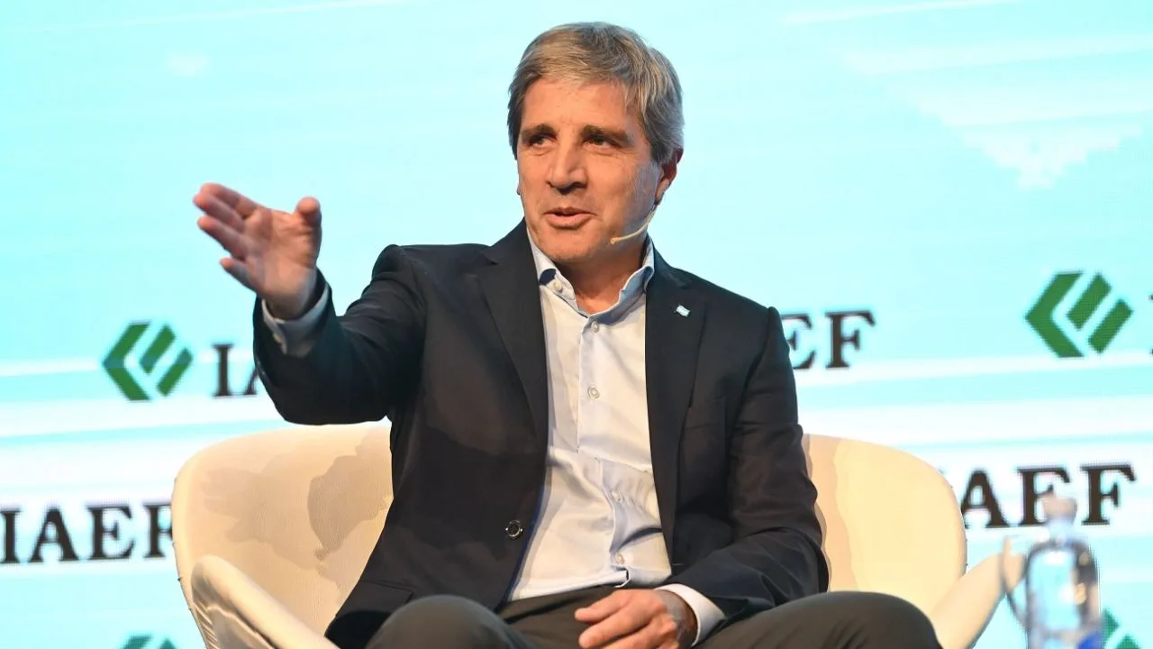 “Toto” Caputo confirmó que el Tesoro Nacional compró US$ 200 millones