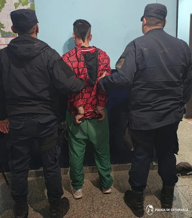 Catamarca: joven le pegó a su propio padre y lo detuvieron en el Norte de la Capital