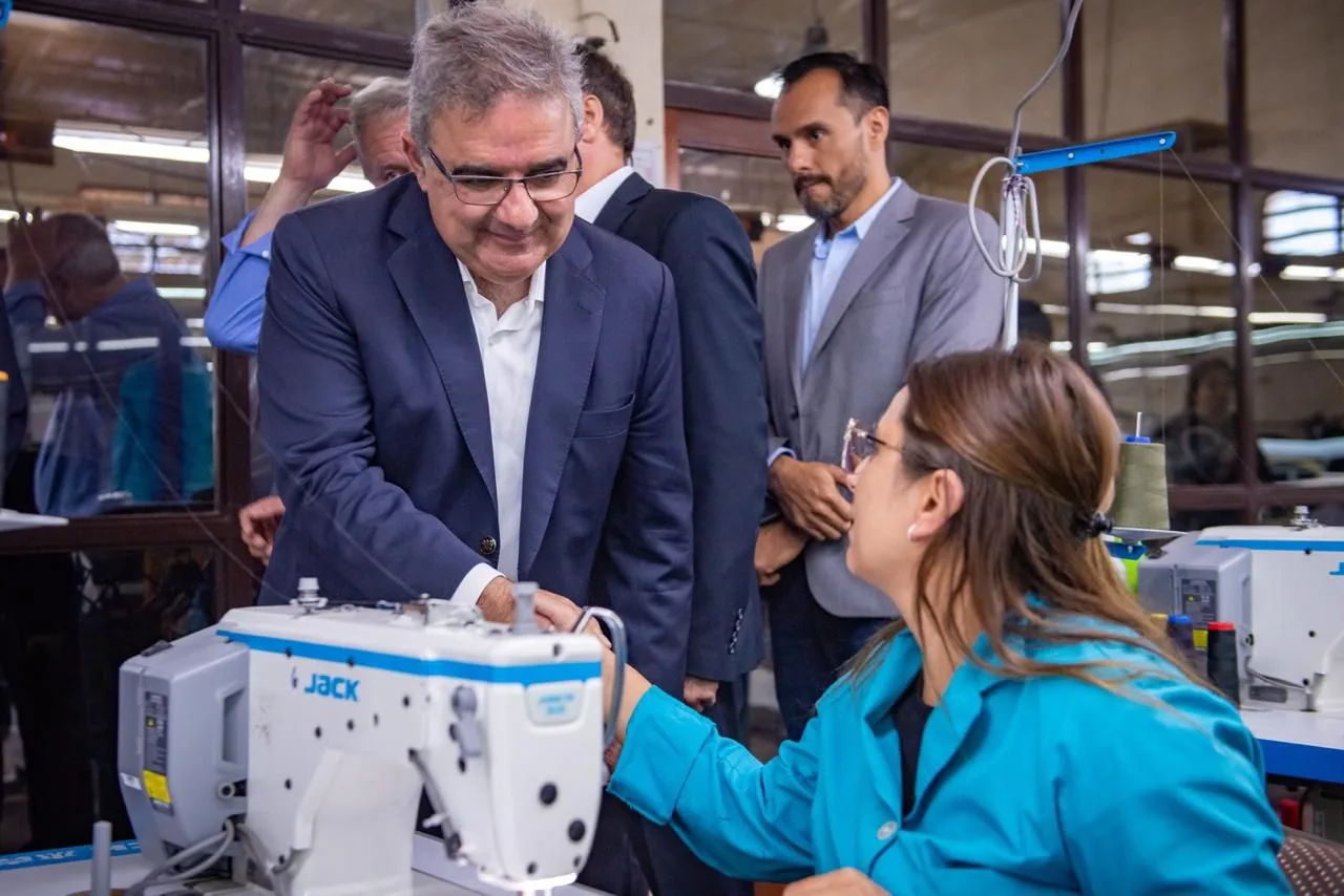 El Gobierno de Catamarca dará apoyo económico a trabajadores textiles