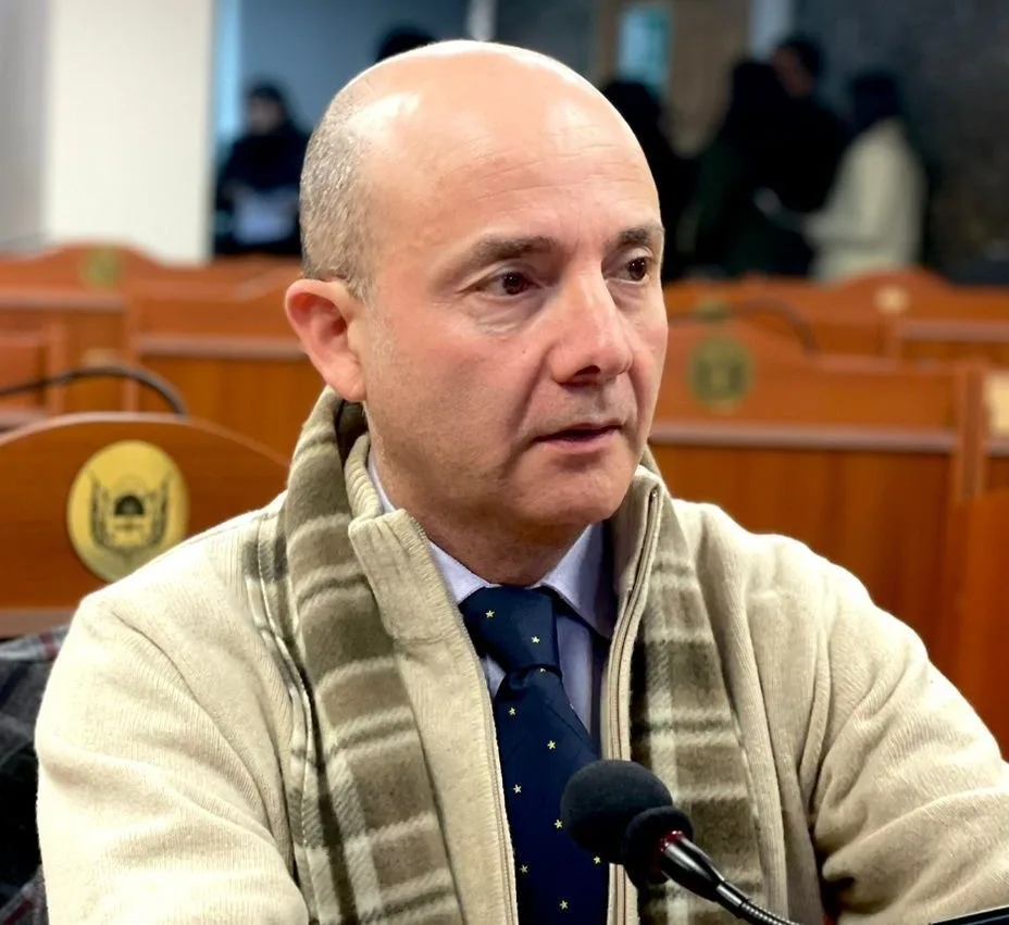 Desde Catamarca, el diputado libertario Brizuela también apuntó contra Victoria Villarruel