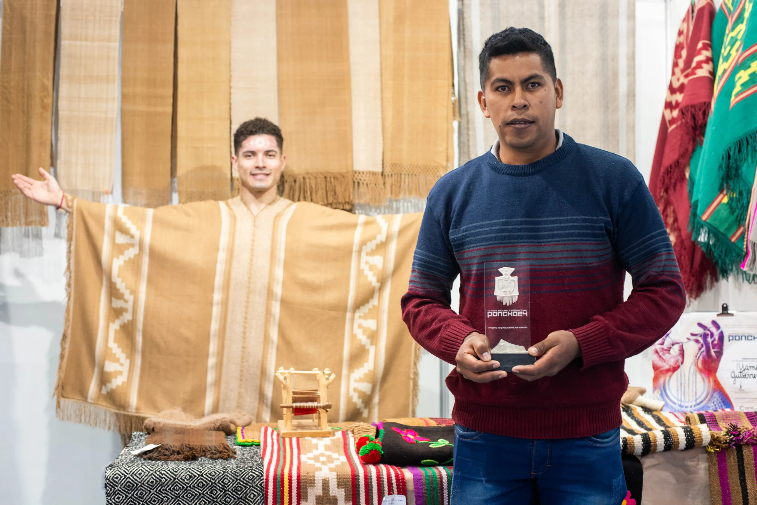 El Poncho 2025 distingue el talento artesanal, la creatividad en diseño y la identidad turística de los municipios