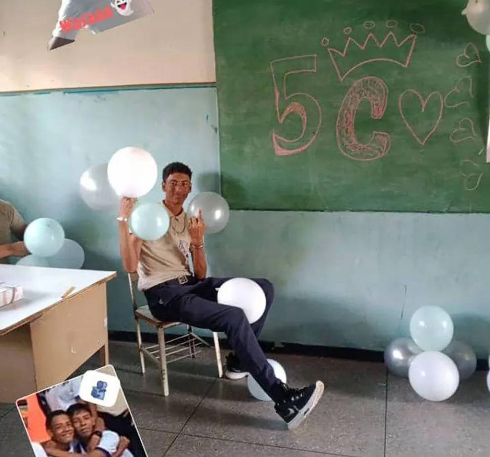 En Venezuela le impidieron a un adolescente participar de su acto de graduación, porque protestó contra el fraude del 28J