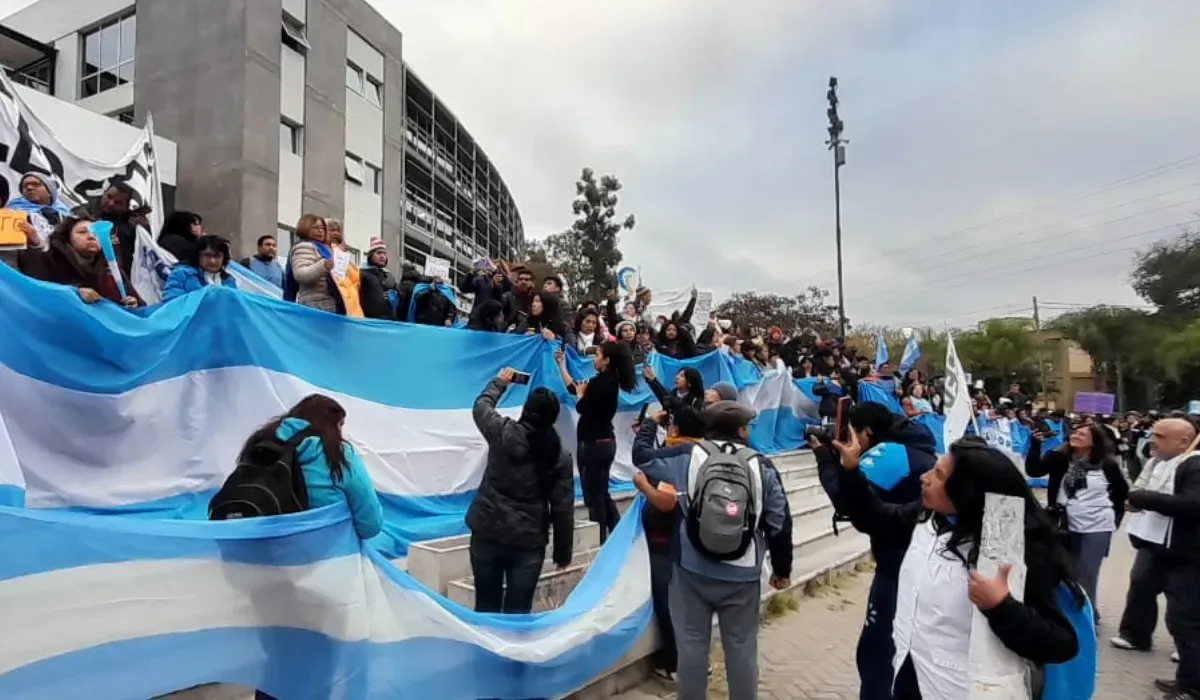 “El aumento a los docentes de Jujuy equivale a un kilo de milanesas”, comparó un diputado opositor