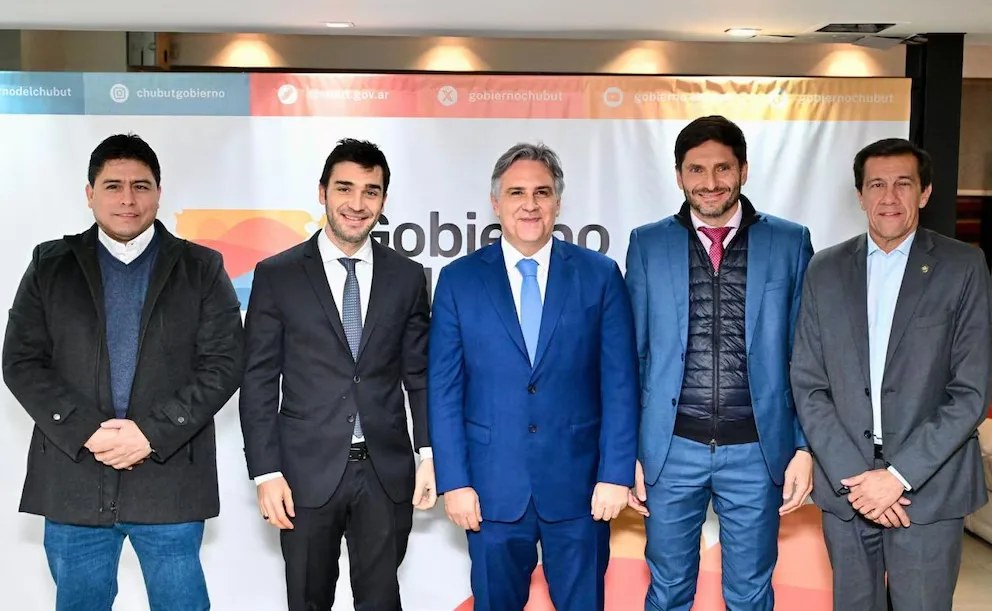 Gobernadores conformaron un frente electoral para competir en octubre a nivel nacional