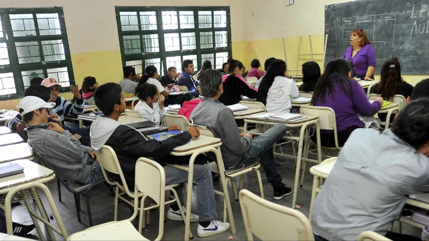 En una década, en Catamarca creció más del 300% el número de docentes, pero hay menos alumnos