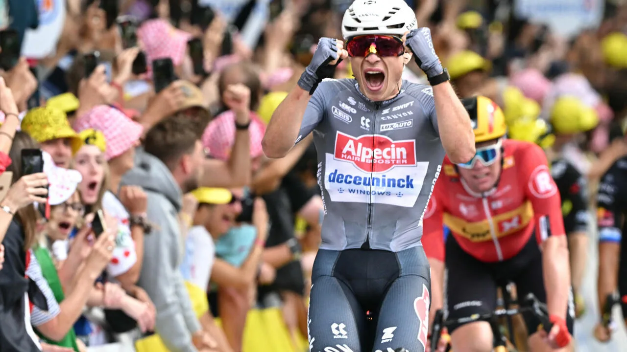 Tour de Francia: Jasper Philipsen gana la primera etapa y se viste de líder de la carrera