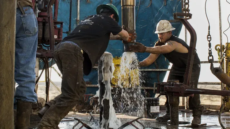 Por incapacidades laborales, tres trabajadores petroleros recibirán casi $400 millones