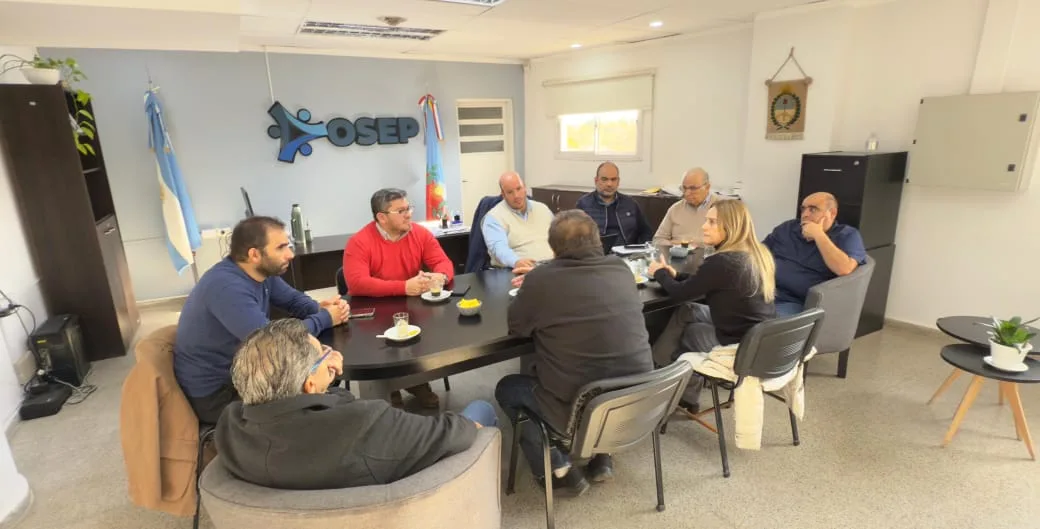 Catamarca: la OSEP se reunió con FECLISA para unificar criterios en la provisión de elementos e insumos